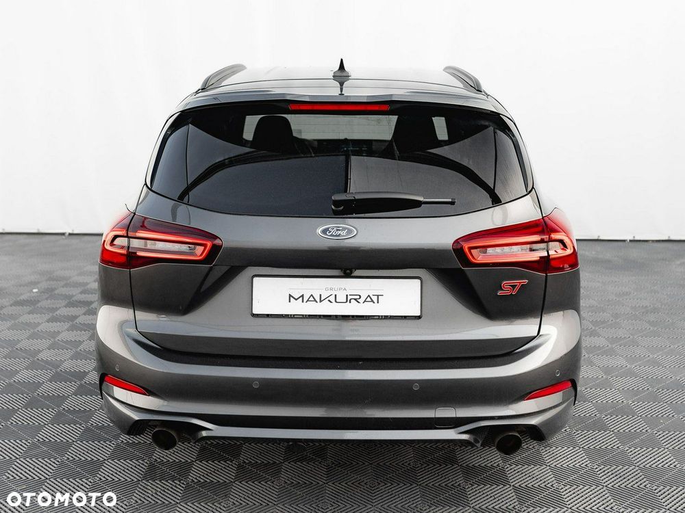 Ford Focus 2.3 EcoBoost ST X - 11