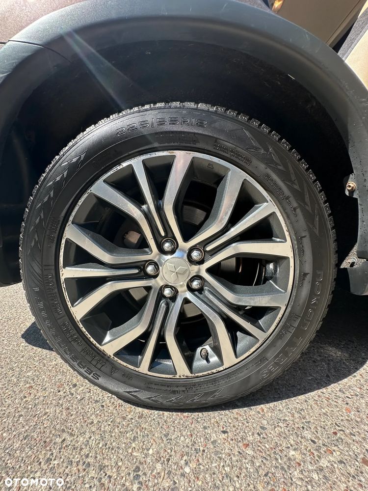 Mitsubishi Outlander 2.0 Intense Comfort 4WD CVT - 8
