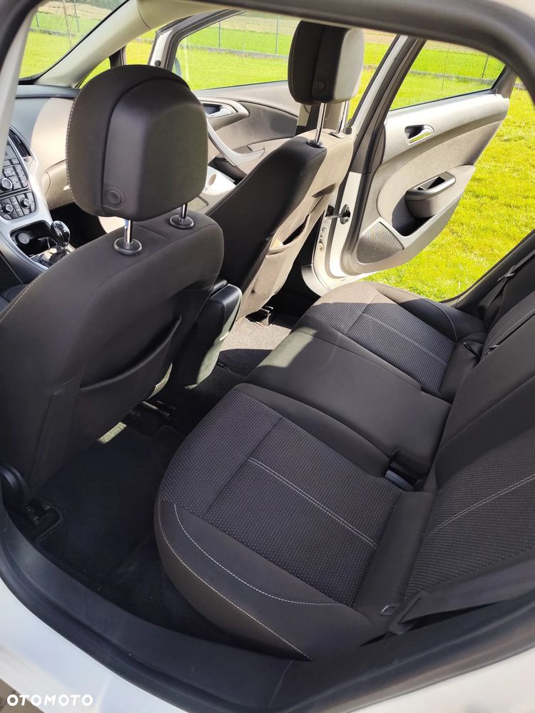 Opel Astra 1.6 CDTI Enjoy - 12