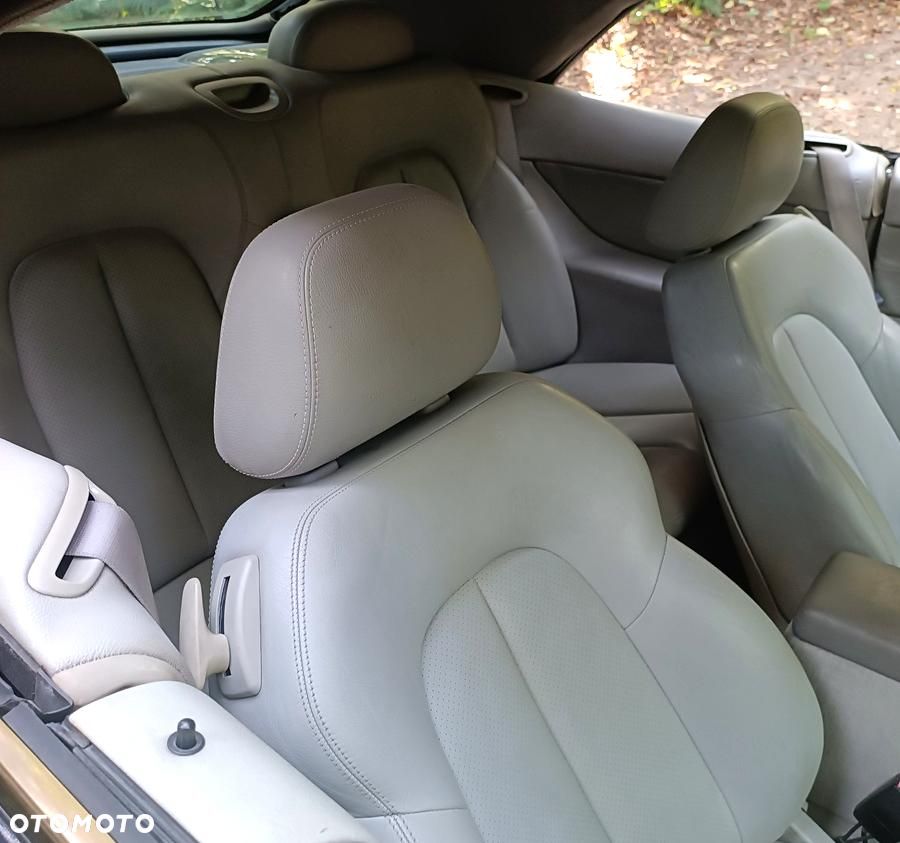 Mercedes-Benz CLK - 7