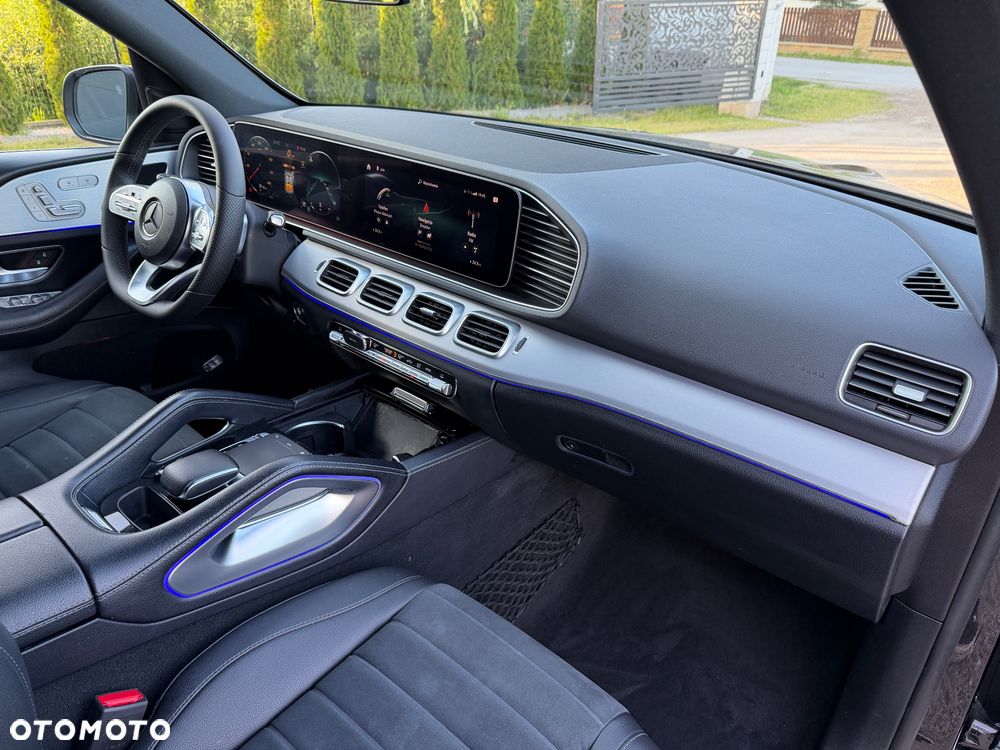 Mercedes-Benz GLE 300 d 4Matic 9G-TRONIC AMG Line - 28