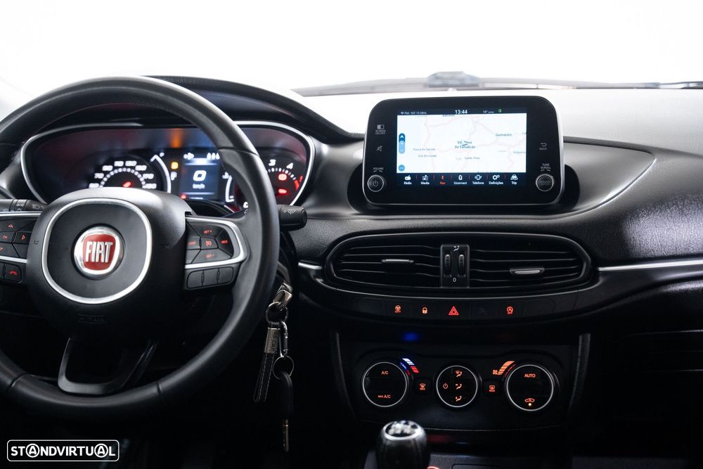 Fiat Tipo Station Wagon 1.3 M-Jet Lounge - 7