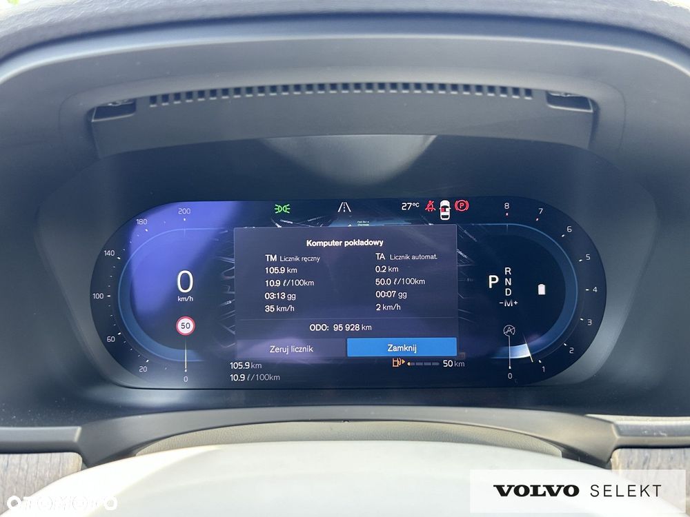 Volvo V90 Cross Country - 18