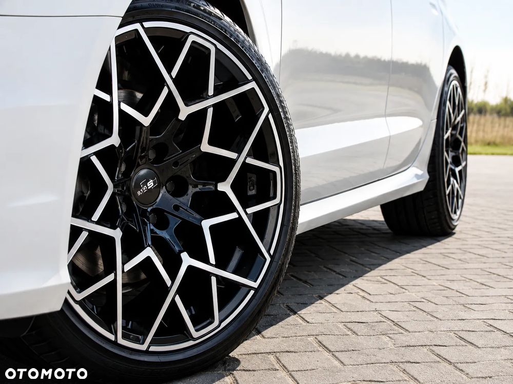 Audi A6 Avant 2.0 TDI ultra S tronic - 15