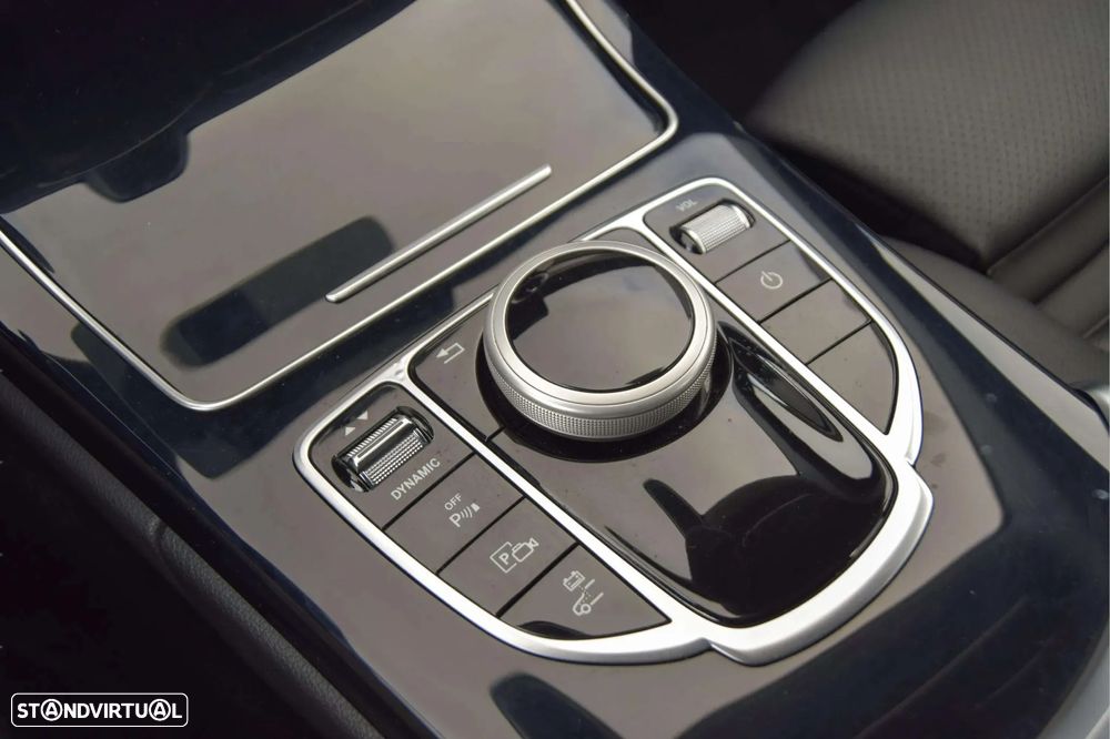 Mercedes-Benz C 300 de Avantgarde - 14