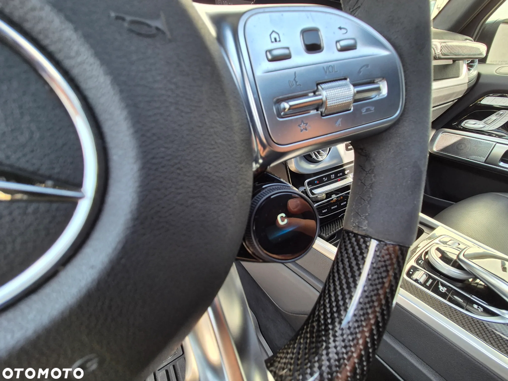 Mercedes-Benz Klasa G AMG 63 AMG Speedshift 9G-TRONIC - 19