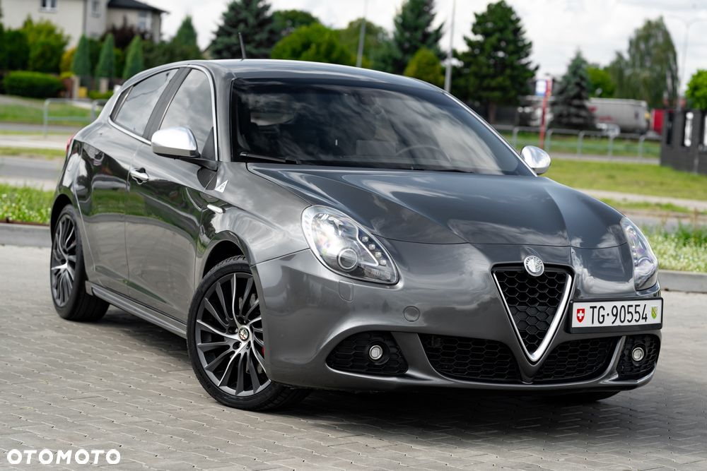 Alfa Romeo Giulietta 1.8 TBi 16V Quadrifoglio Verde - 3