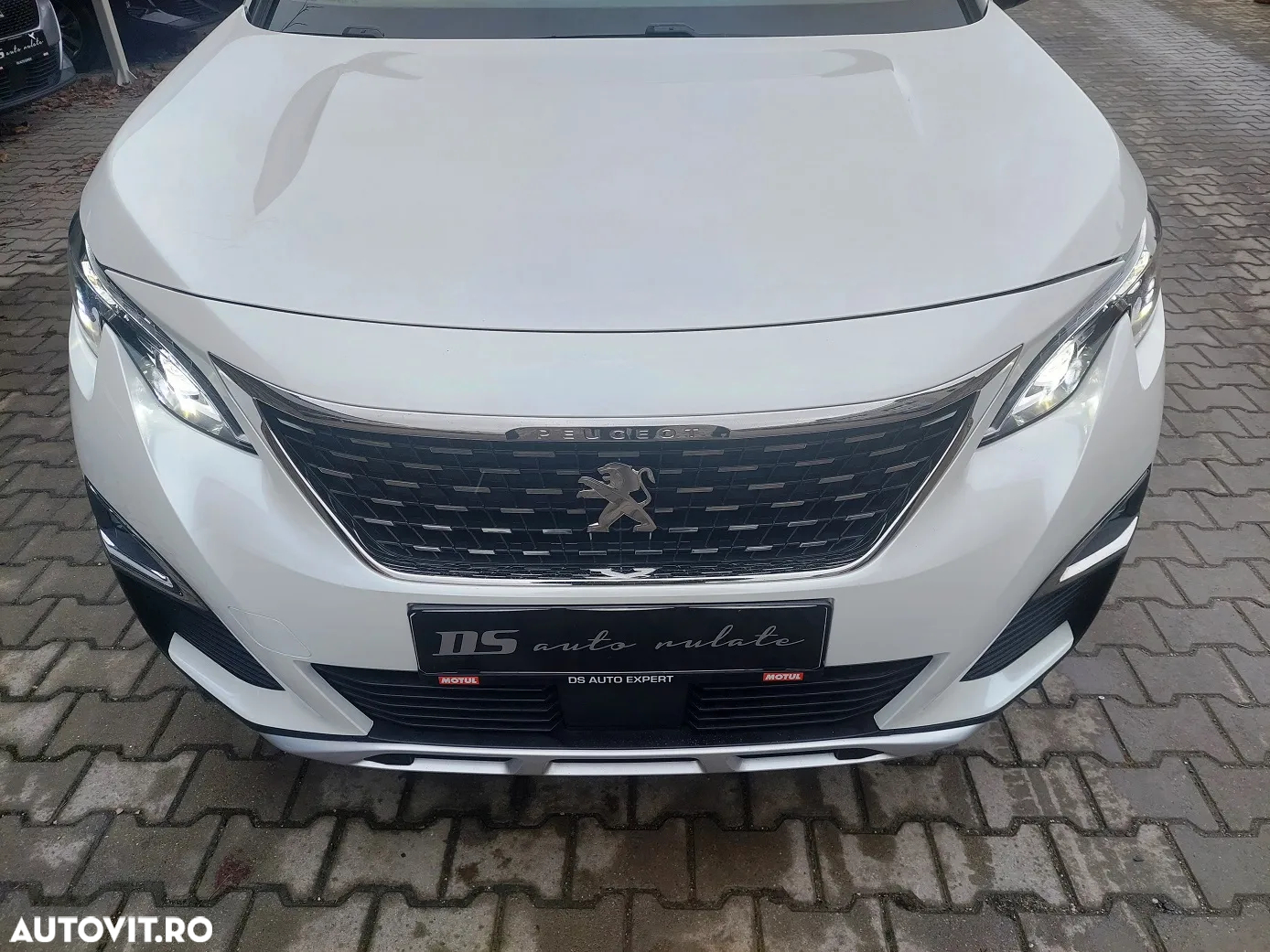 Peugeot 3008 1.2 PureTech 130 EAT8 Allure Pack - 31