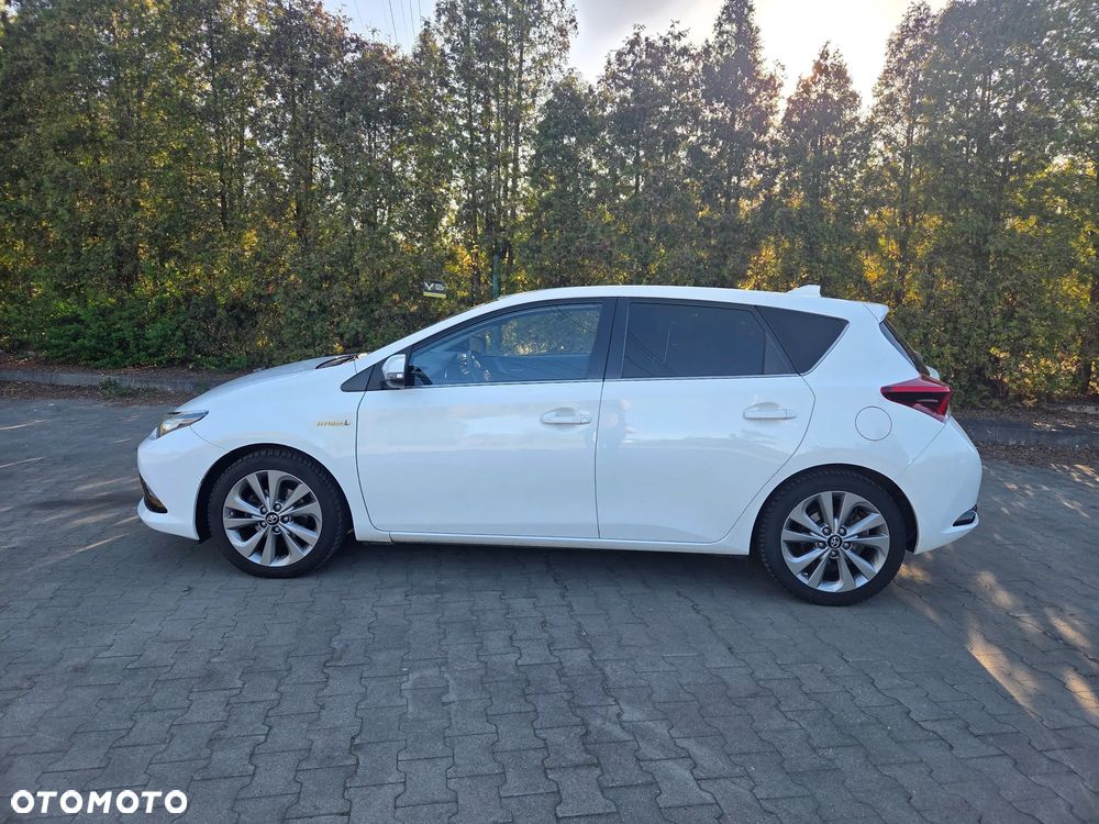 Toyota Auris - 8