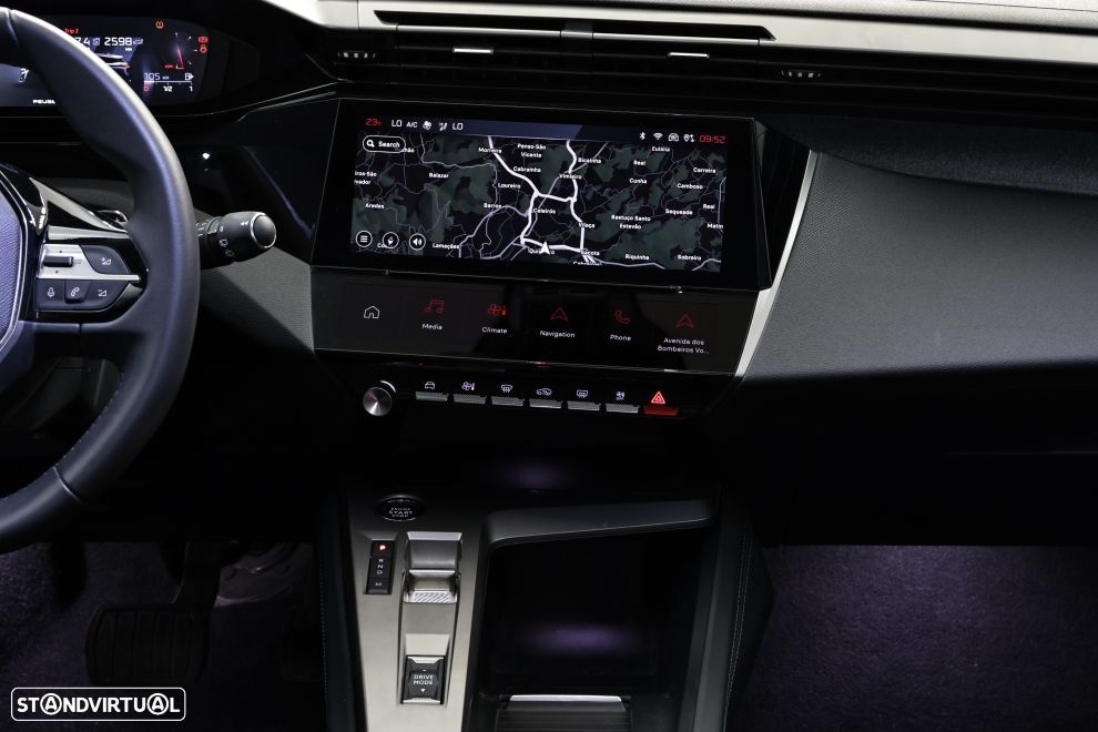 Peugeot 308 SW 1.2 PureTech Allure EAT8 - 19