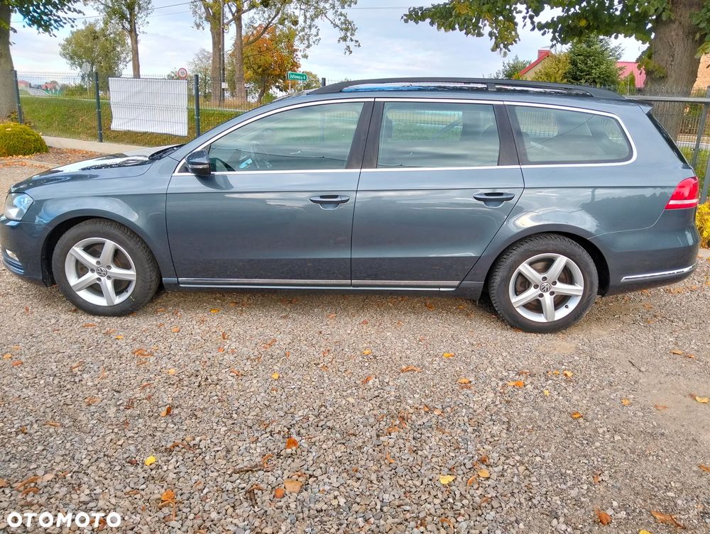 Volkswagen Passat - 14