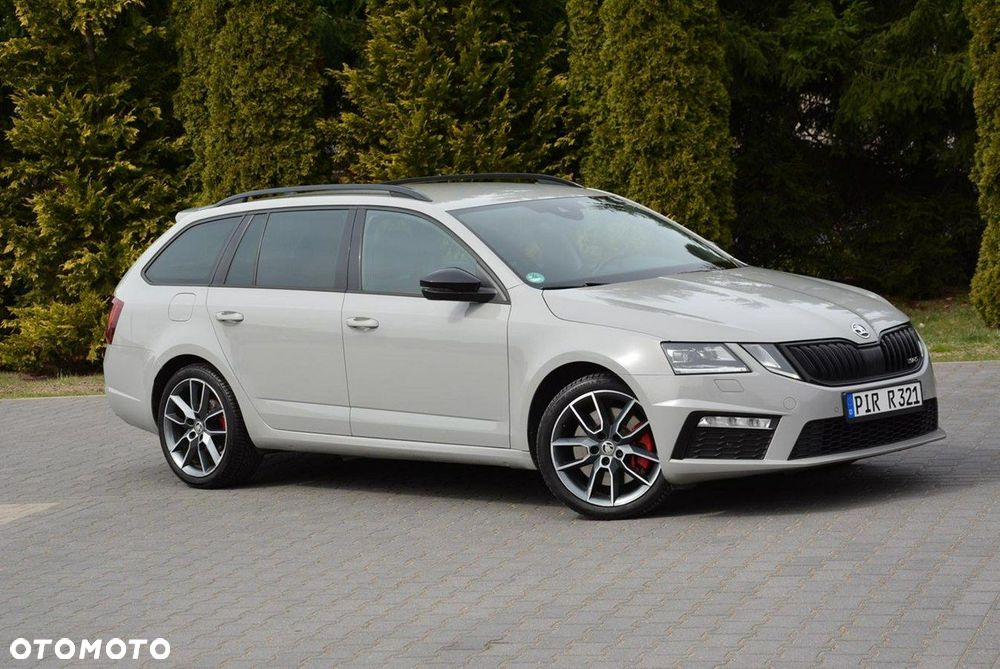 Skoda Octavia 2.0 TSI RS 230 DSG - 11