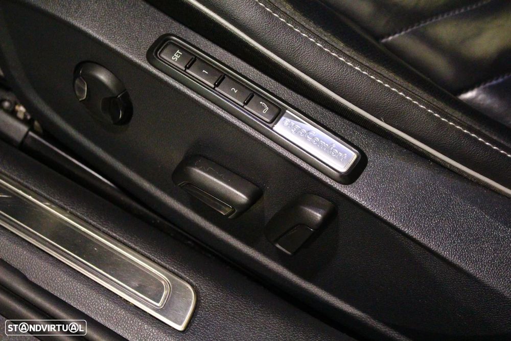 VW Arteon 2.0 TDI R-Line DSG - 29