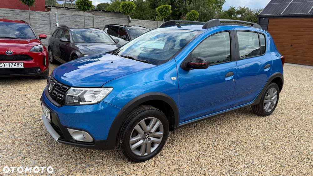 Dacia Sandero 0.9 TCe SL Celebration S&S - 4
