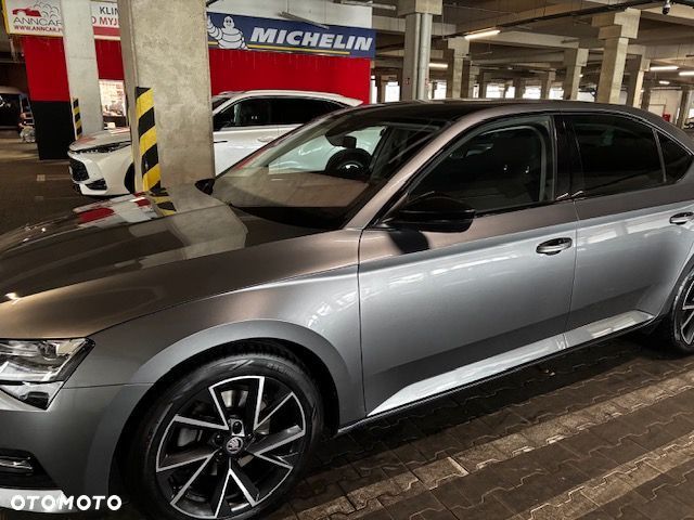 Skoda Superb 2.0 TDI SCR 4x4 Style DSG - 19