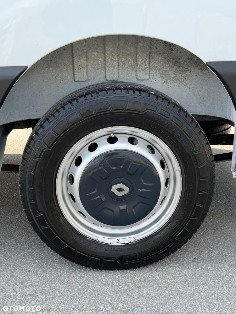 Renault Master - 18