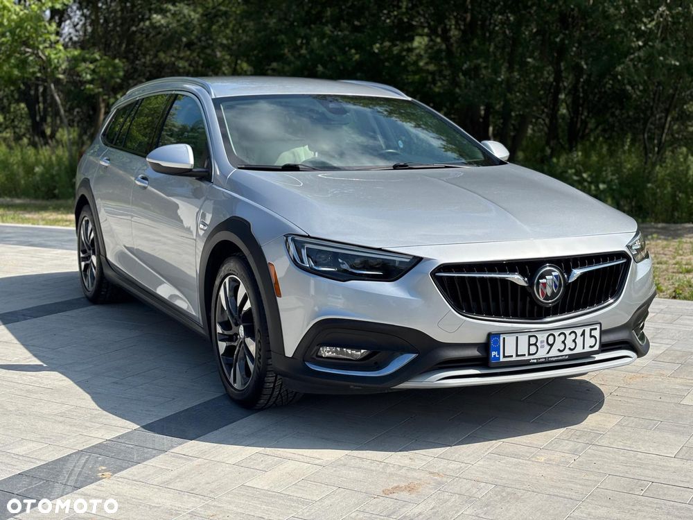 Opel Insignia - 1