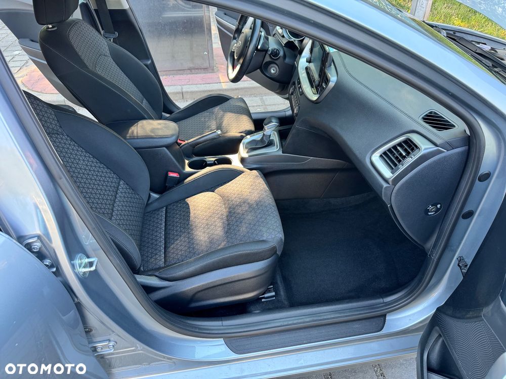 Kia Ceed 1.5 T-GDI M DCT - 16
