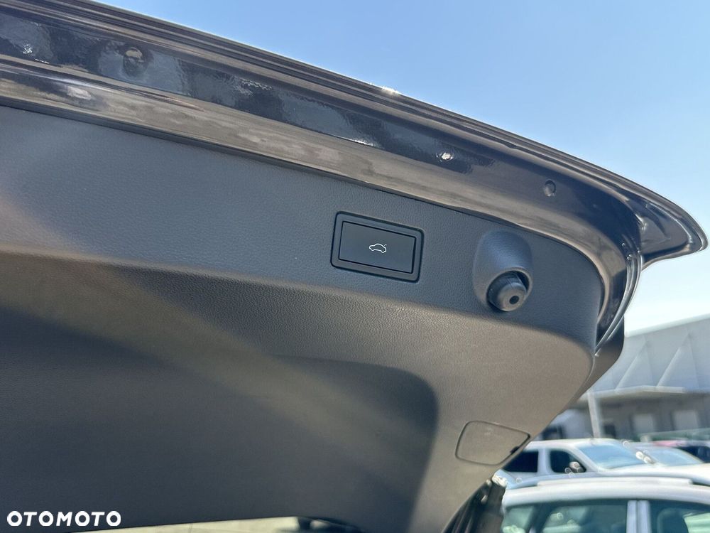 Volkswagen Arteon 2.0 TDI 4Motion R-Line DSG - 40
