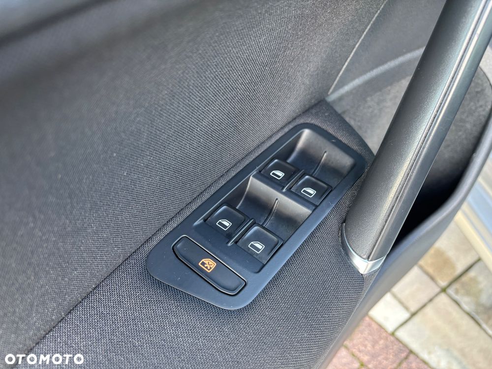Volkswagen Golf 1.4 TSI BlueMotion Technology Comfortline - 18