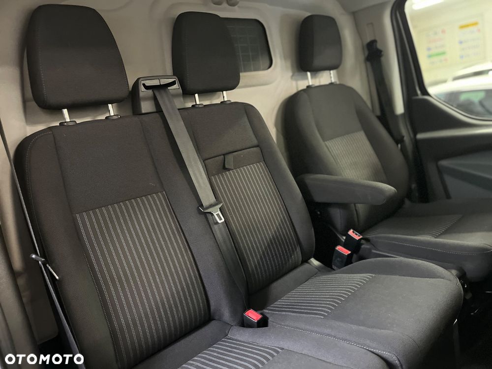 Ford Transit Custom - 25