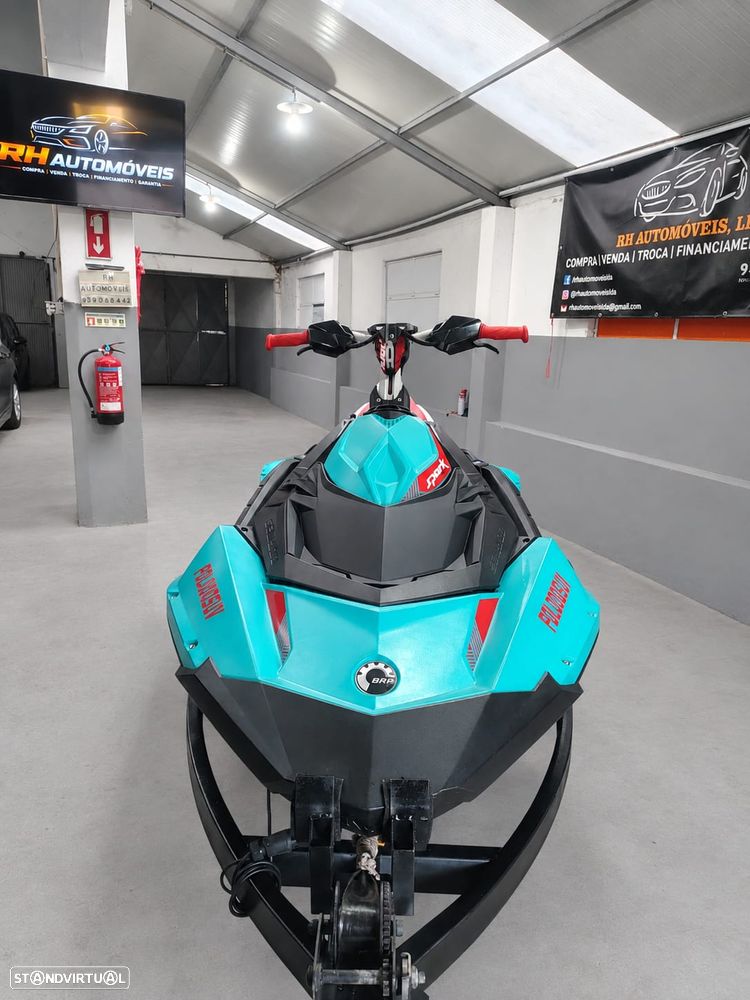 Sea-Doo Spark Trixx - 6