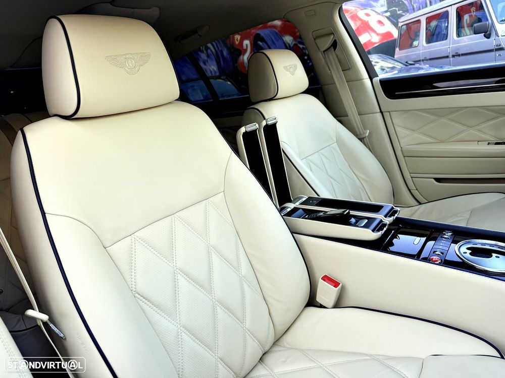 Bentley Continental Flying Spur 6.0 W12 - 30