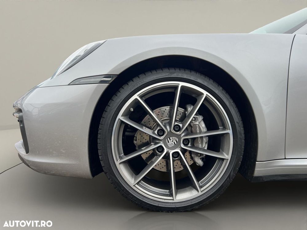 Porsche 911 Carrera PDK - 35