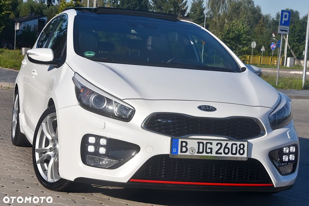Kia Ceed 1.6 T-GDI GT XL - 11