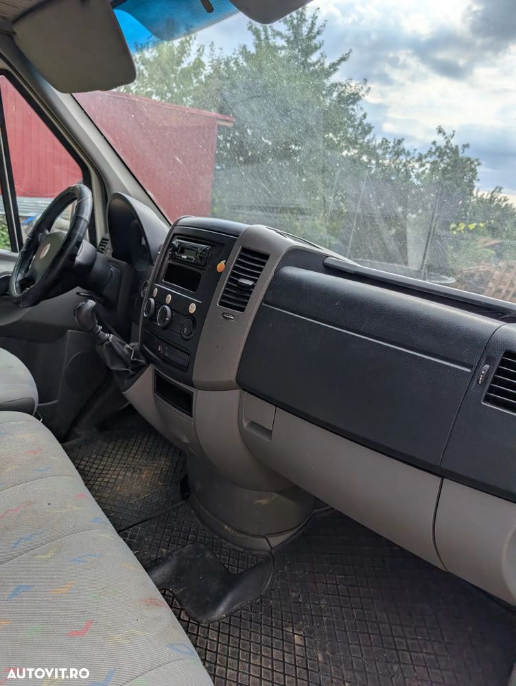 Volkswagen CRAFTER - 13