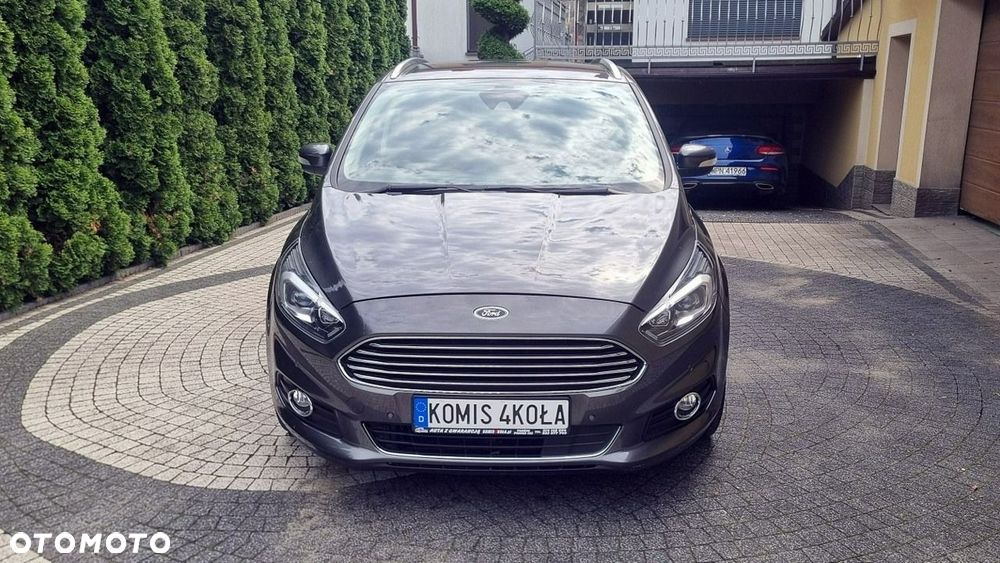 Ford S-Max - 9