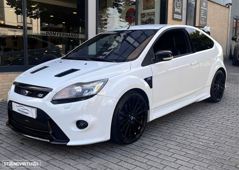 Ford Focus 2.5 T RS - 13