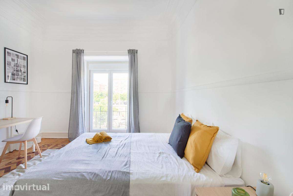 Quarto - localizado em Alameda Lisbon - Grande imagem: 3/56