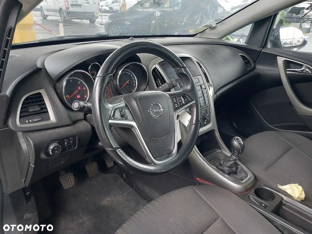 Opel Astra IV 1.7 CDTI Cosmo - 8