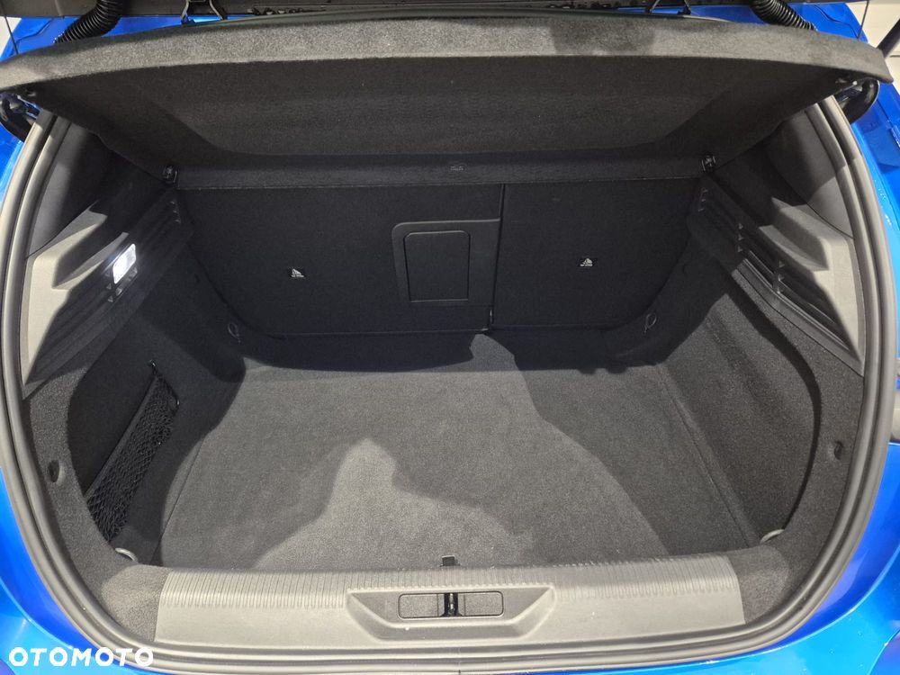 Peugeot 308 1.2 mHEV Allure S&S e-DCS6 - 9