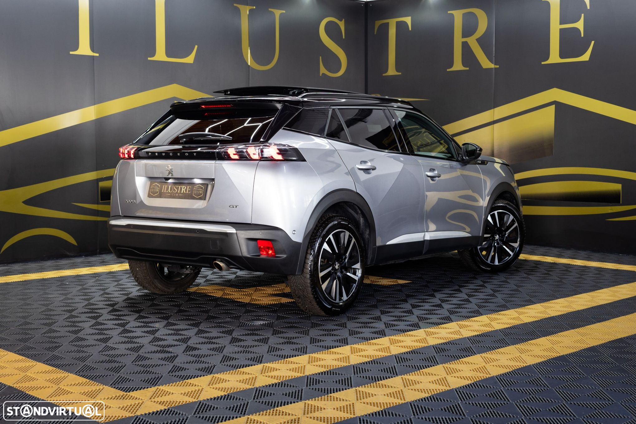 Peugeot 2008 BlueHDi 130 EAT8 GT Pack - 6