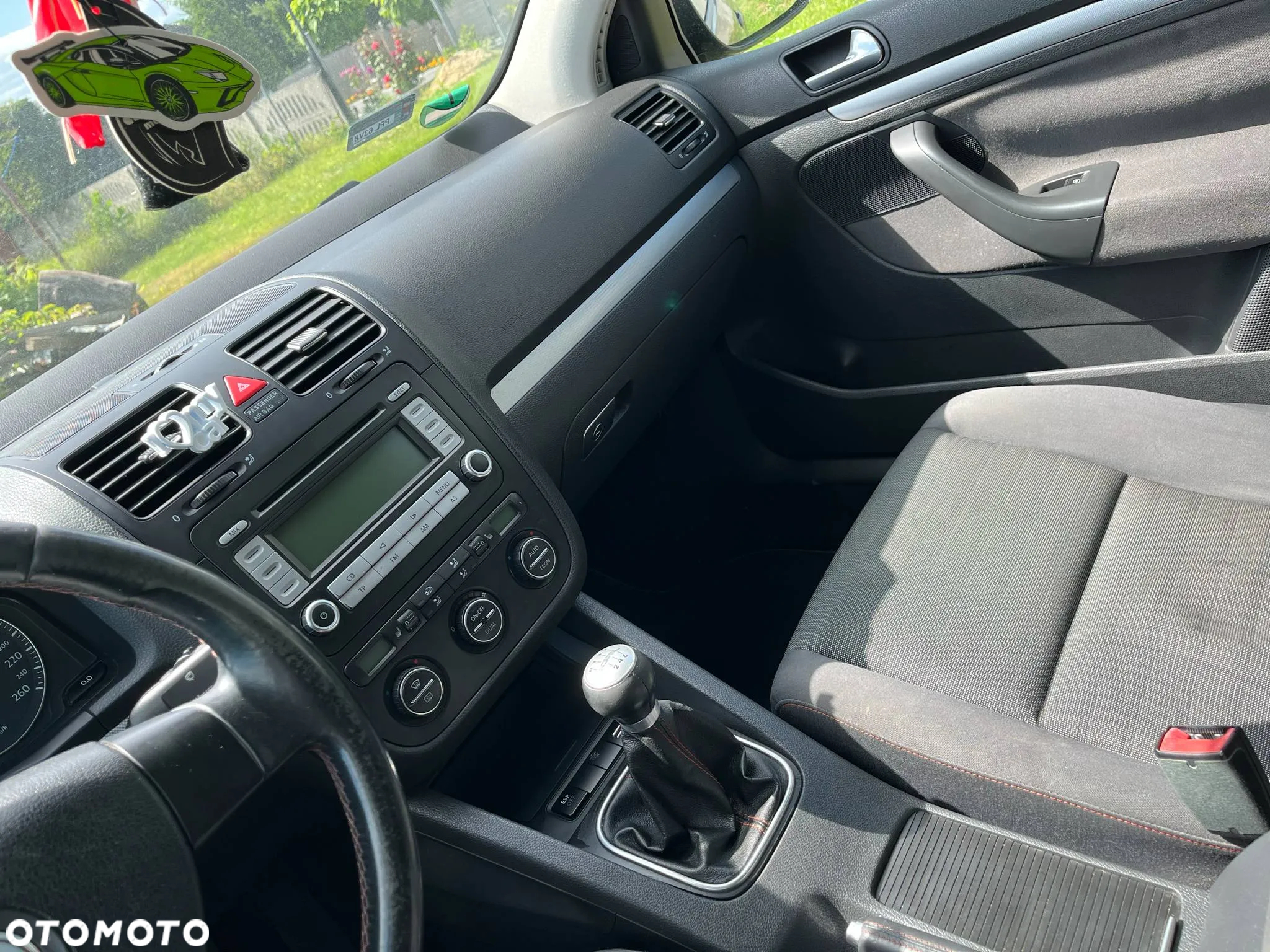 Volkswagen Golf - 4