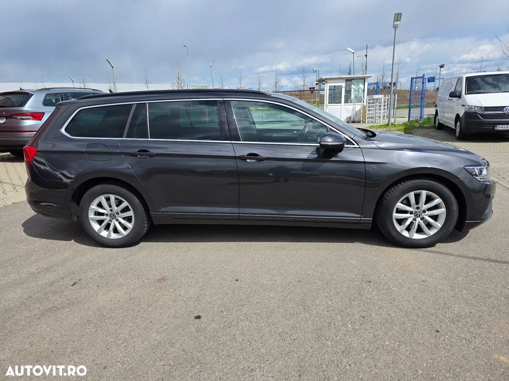 Volkswagen Passat 2.0 TDI DSG Comfortline - 4