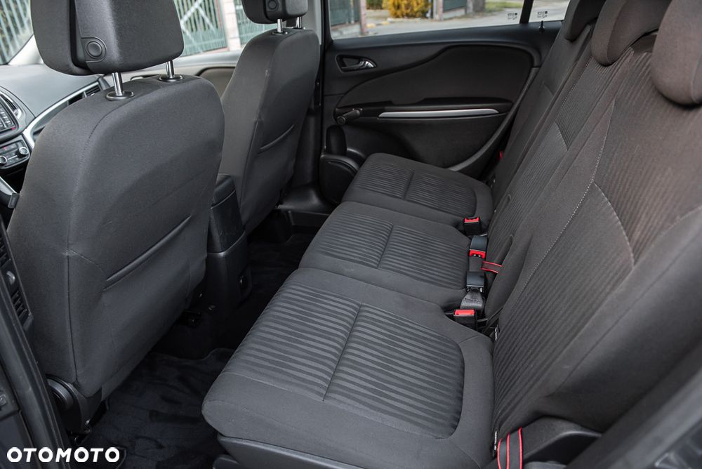 Opel Zafira - 15