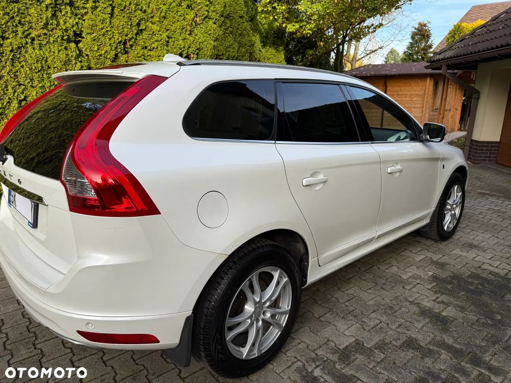 Volvo XC 60 D4 AWD Ocean Race - 5