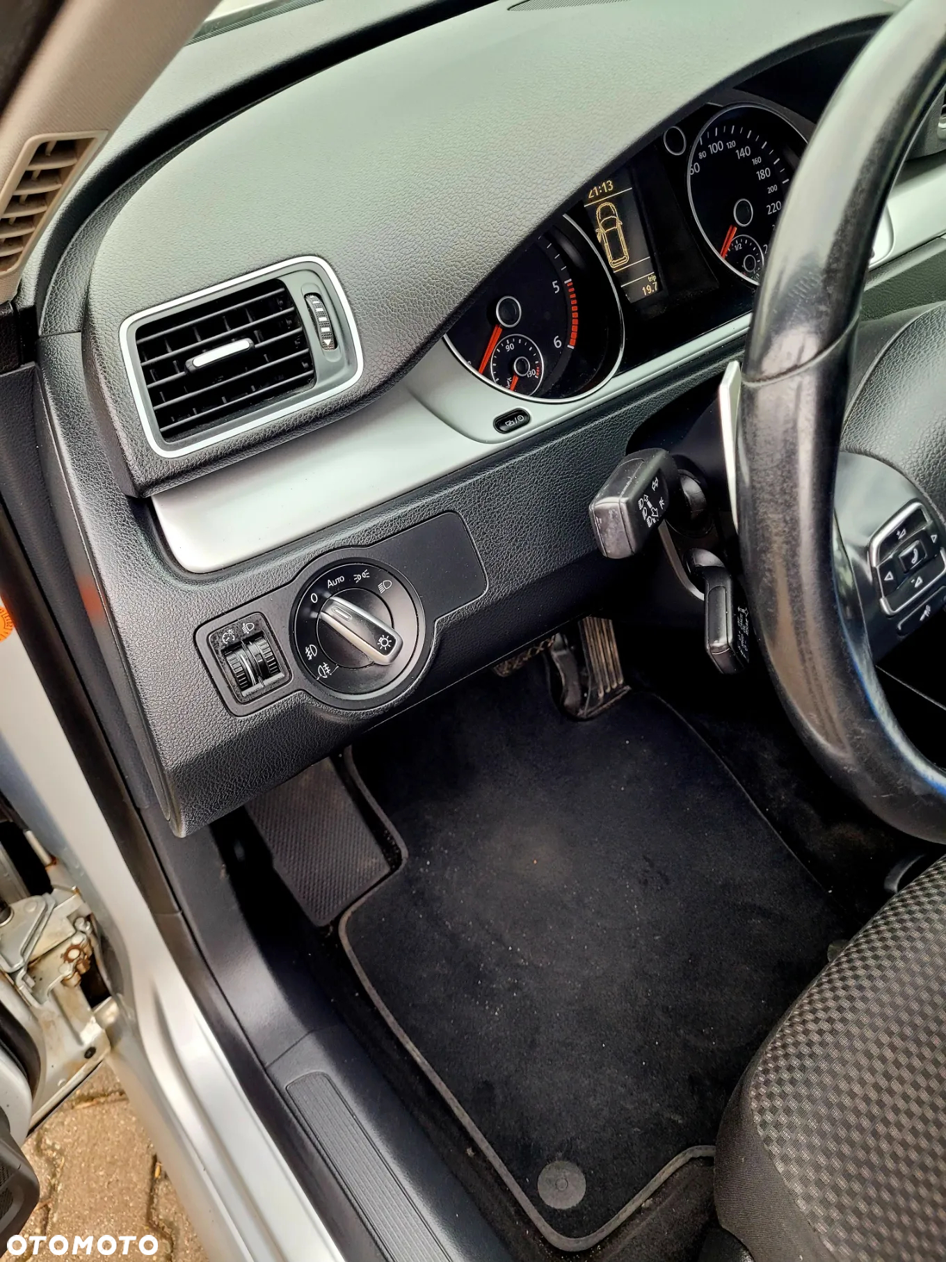 Volkswagen Passat 2.0 Blue TDI DSG SCR Comfortline - 24