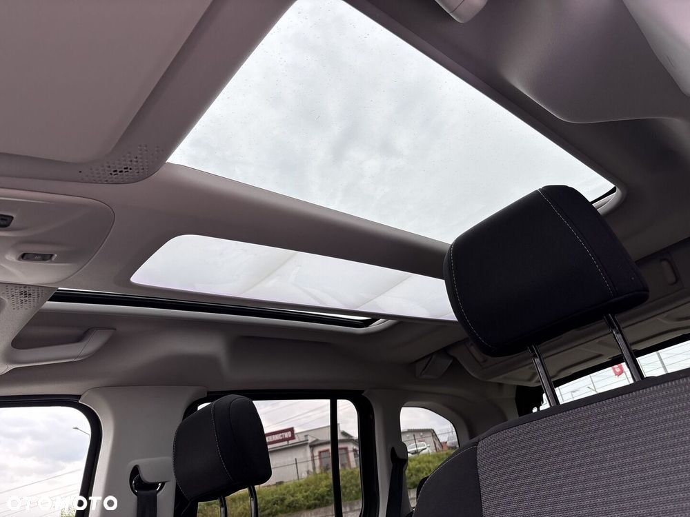 Toyota Proace City Verso 1.5 D-4D VIP - 19