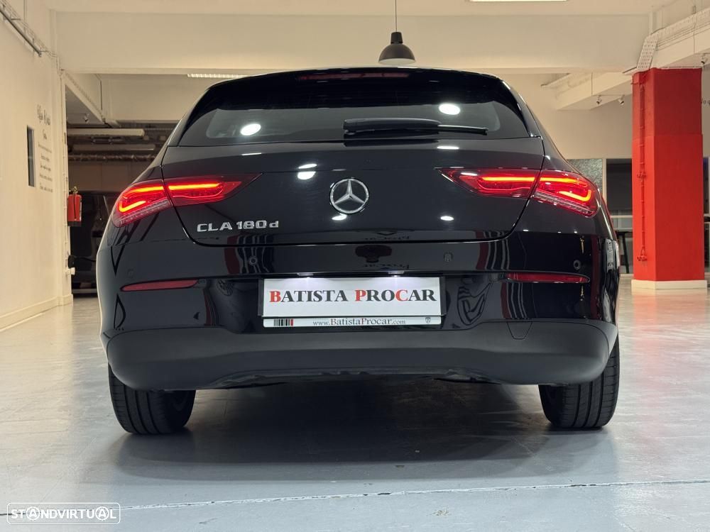 Mercedes-Benz CLA 180 d Shooting Brake Business Solutions - 17