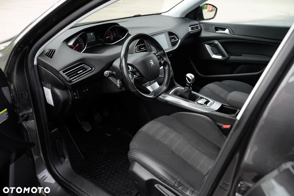 Peugeot 308 BlueHDi 130 Stop & Start Allure - 13