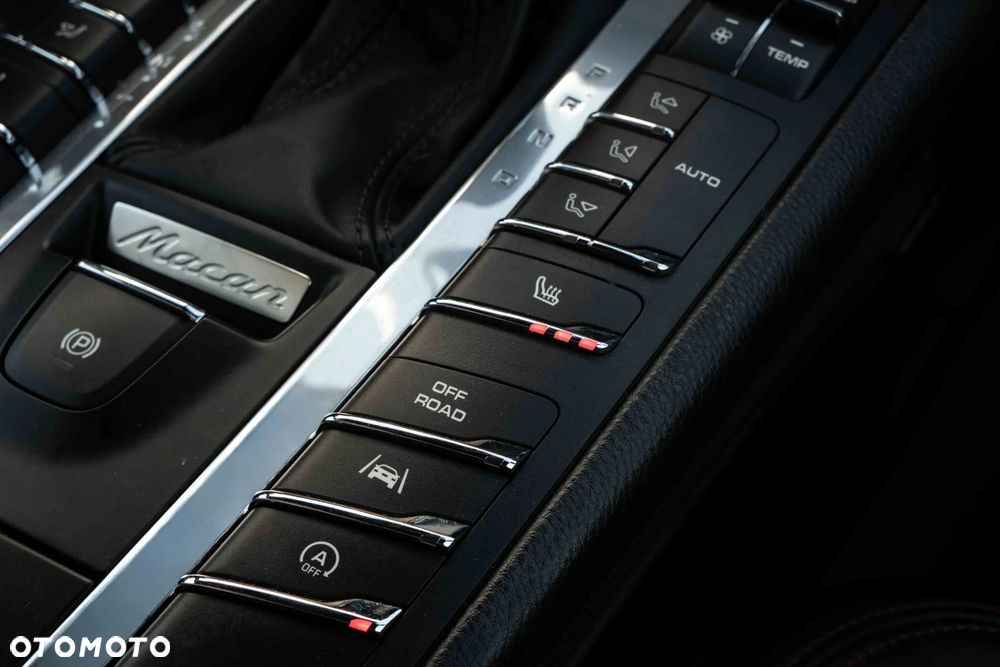 Porsche Macan - 21
