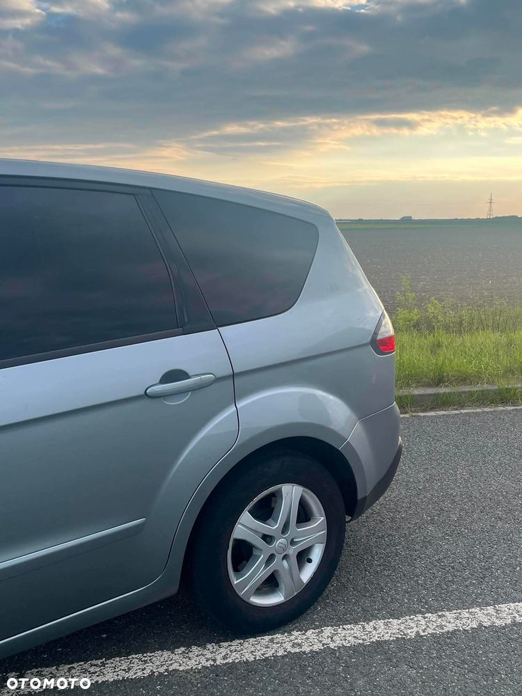 Ford S-Max 2.0 TDCi DPF Ambiente - 8