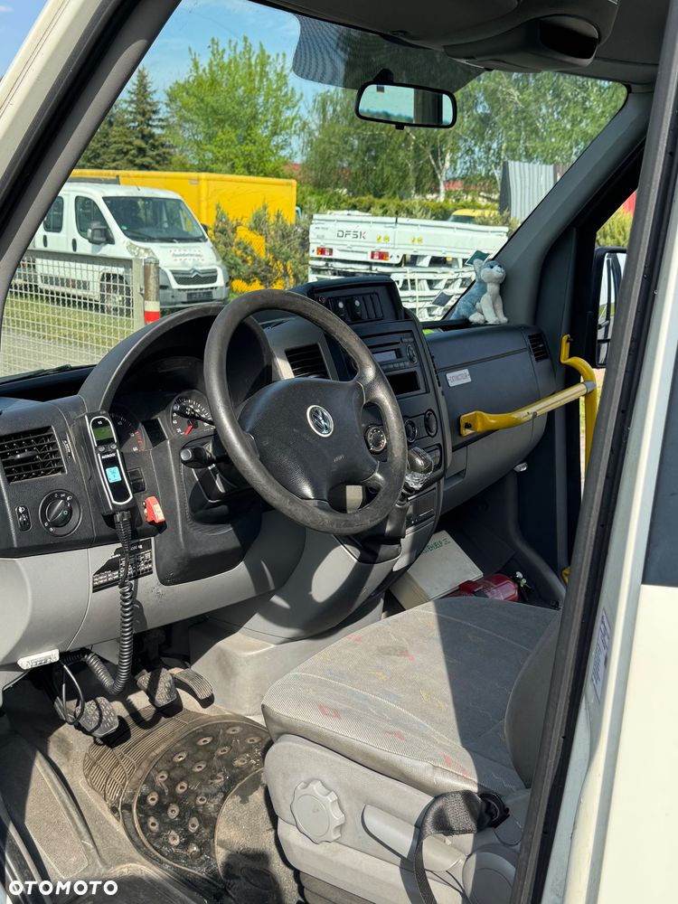 Volkswagen Crafter - 11