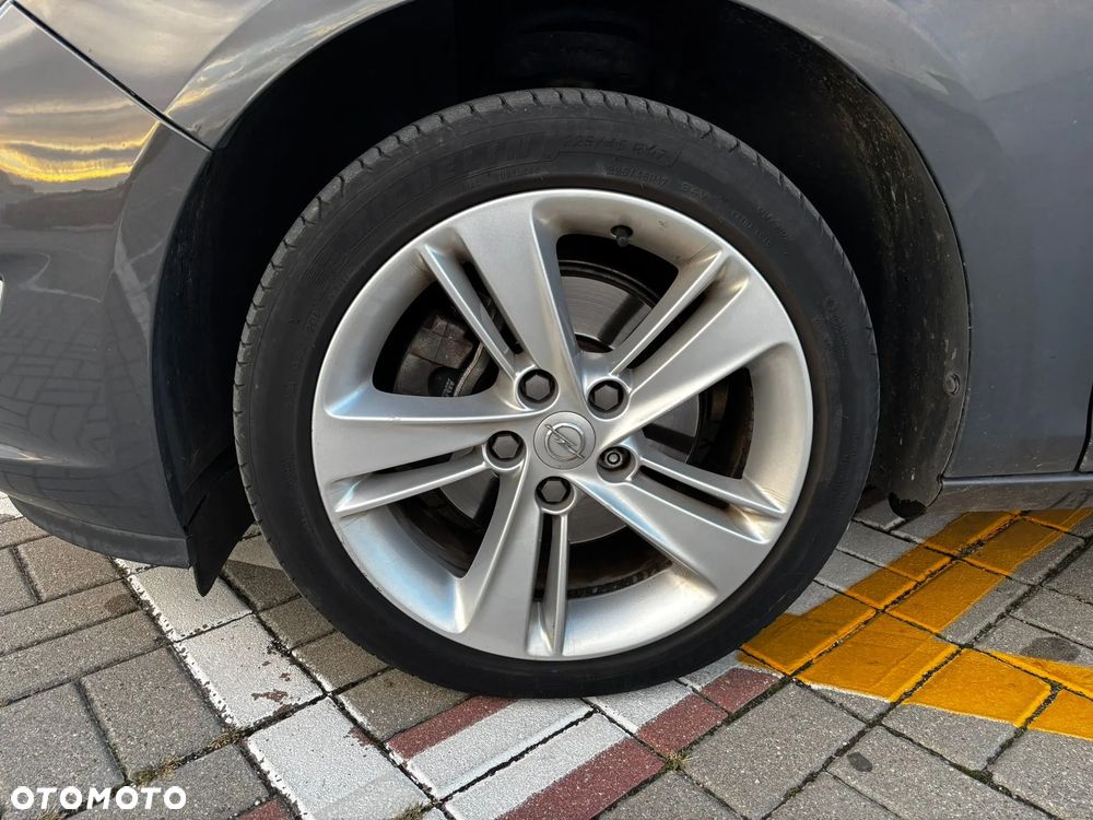 Opel Astra 1.7 CDTI Cosmo - 7
