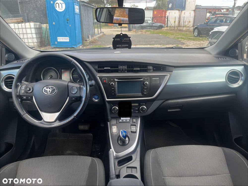 Toyota Auris - 5