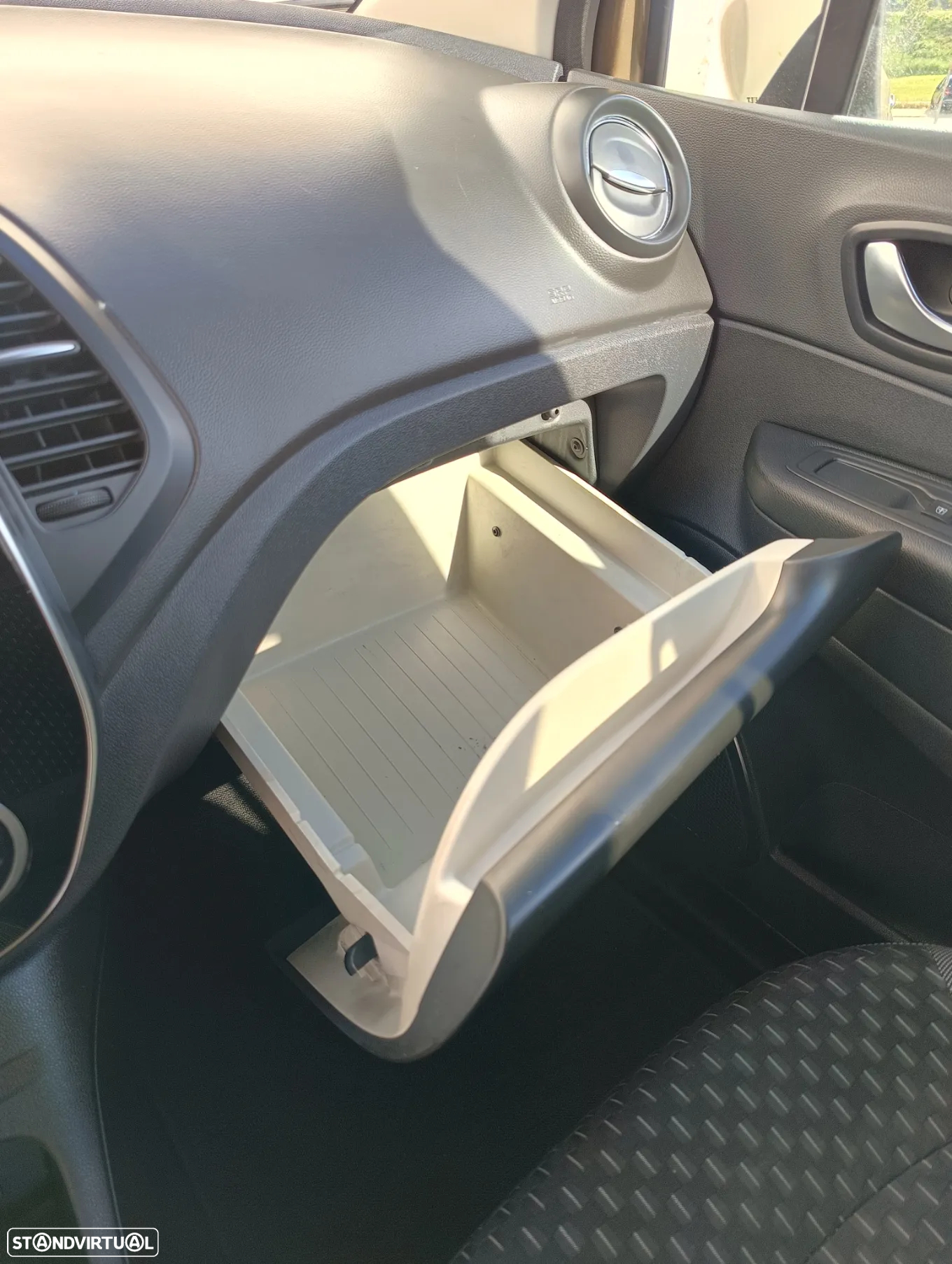 Renault Captur 1.5 dCi Exclusive C/Pneu - 13